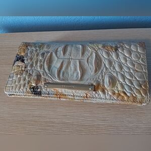 Brahmin Ada Wallet in Oasis Melbourne Pattern
